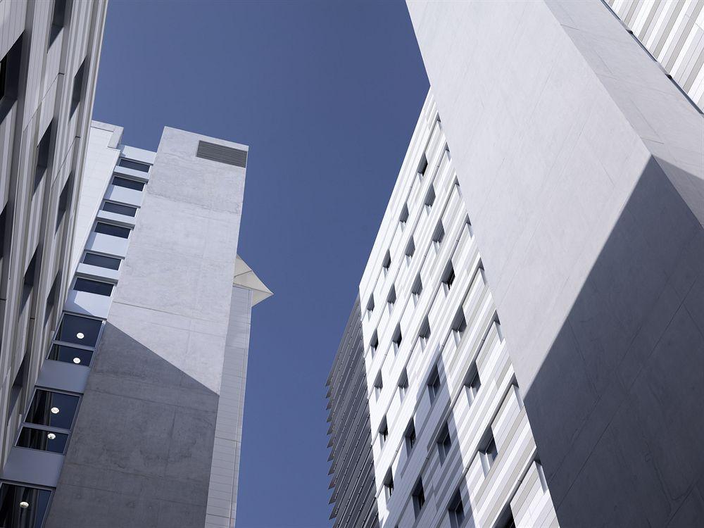 Hotel Residencia Melon District Marina Barcelona Exterior foto
